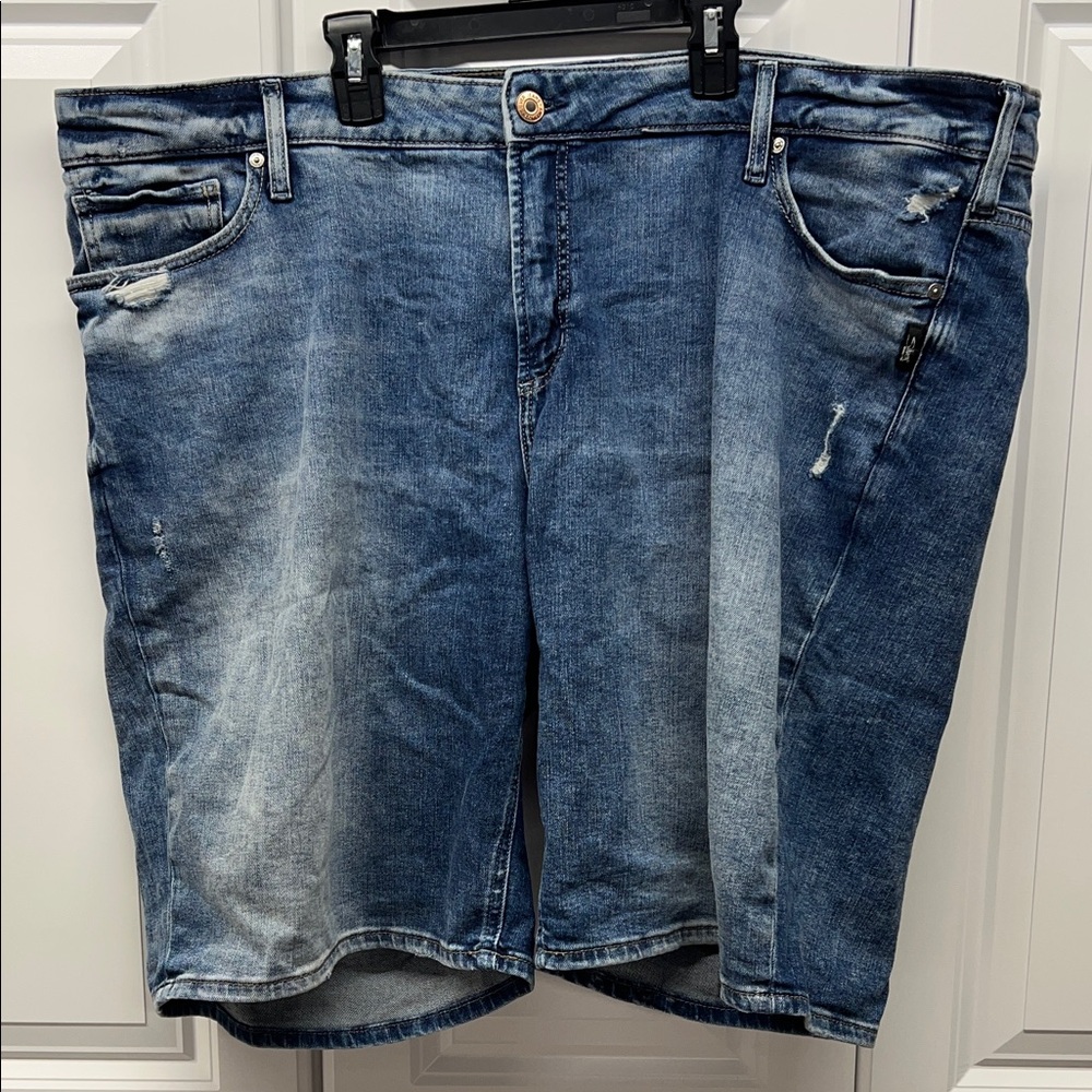 Silver Jeans Co. Elyse Bermuda Shorts - Size 22 (Length 10")